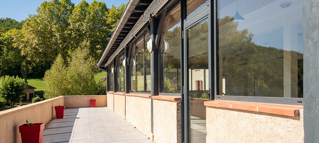 salle de mariage et fêtes avec balcon à Cornusson, Caylus, Caussade, Parisot
